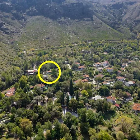 Suzana Mikros Prinos