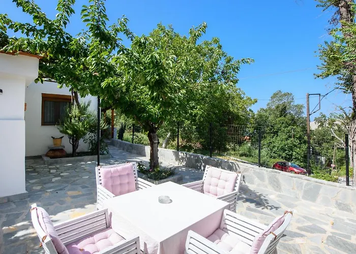 Suzana Μικρός Πρίνος