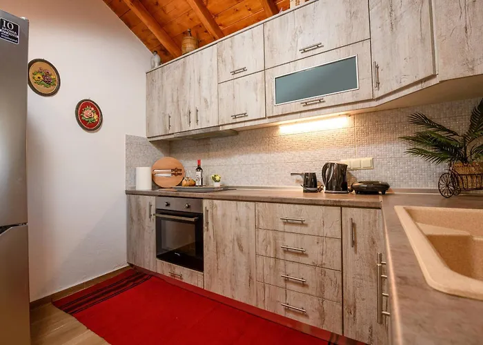 Suzana * Mikros Prinos